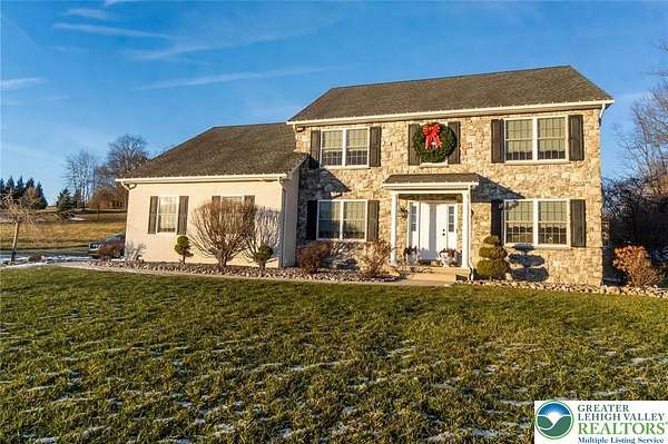 1.53 Acres of Land with Home for Sale in Bangor, Pennsylvania