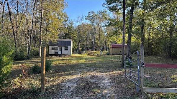 1.6 Acres of Residential Land for Sale in Cleveland, Texas