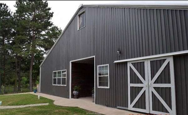 11.9 Acres of Land with Home for Sale in Centerville, Texas