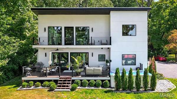 2.13 Acres of Land with Home for Sale in Caseyville, Illinois