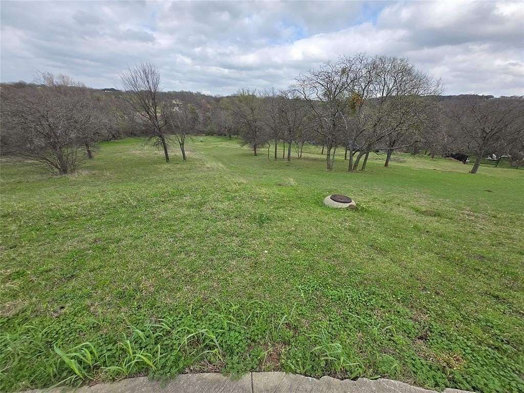1 Acre of Residential Land for Sale in Cedar Hill, Texas