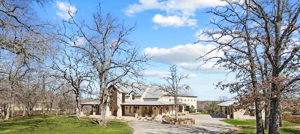 2.7 Acres of Land with Home for Sale in Fort Worth, Texas