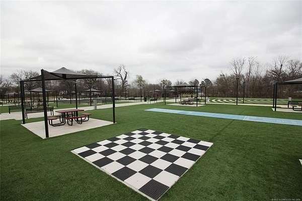 2 Acres of Improved Commercial Land for Sale in Sapulpa, Oklahoma