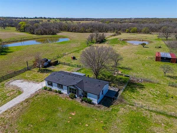 13.7 Acres of Land with Home for Sale in Whitney, Texas