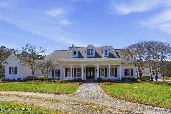 12 Acres of Land with Home for Sale in Flora, Mississippi