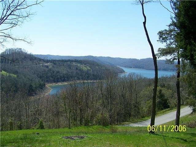 1.12 Acres of Residential Land for Sale in Silver Point, Tennessee