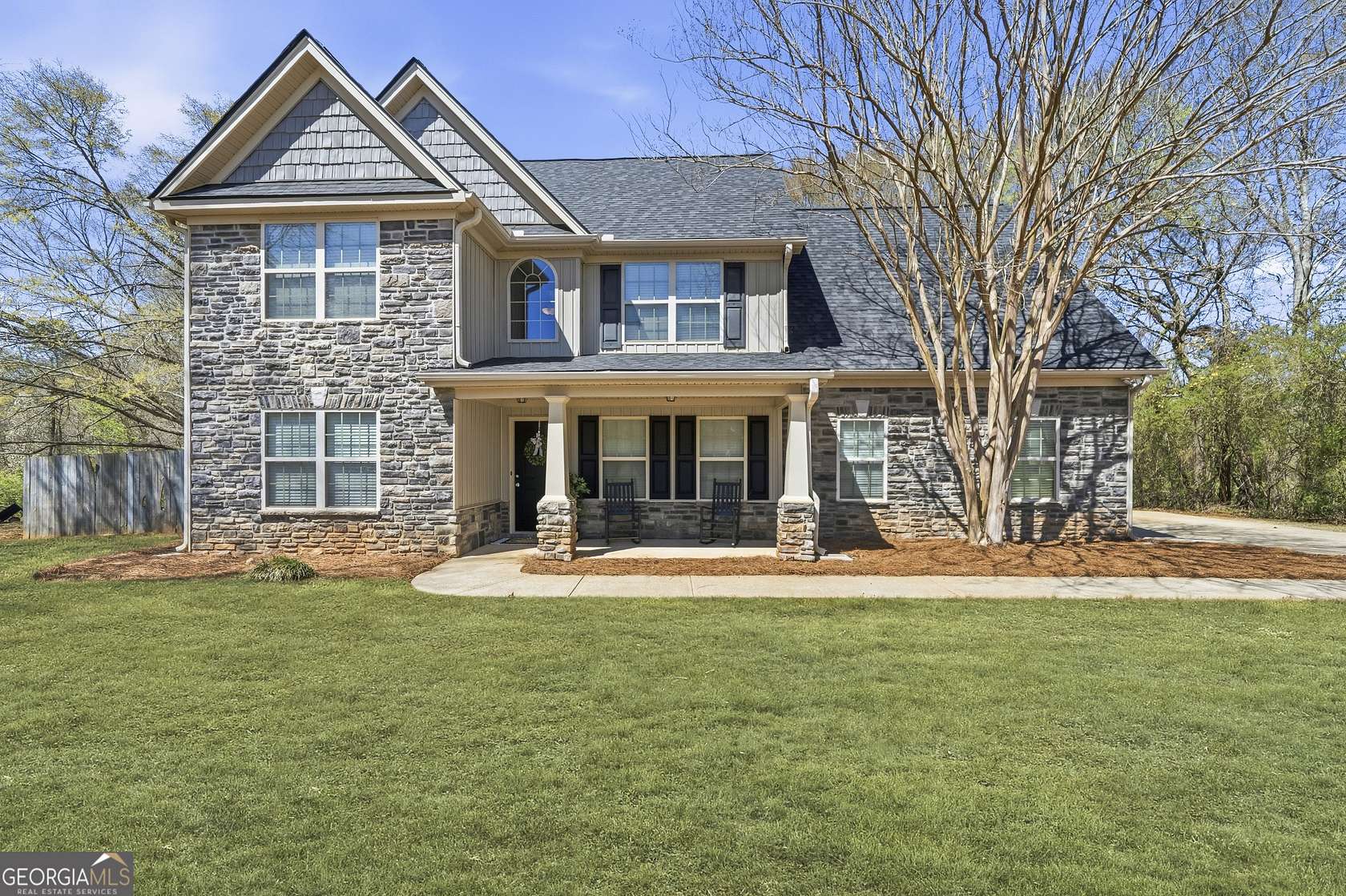 1.5 Acres of Land with Home for Sale in Madison, Georgia