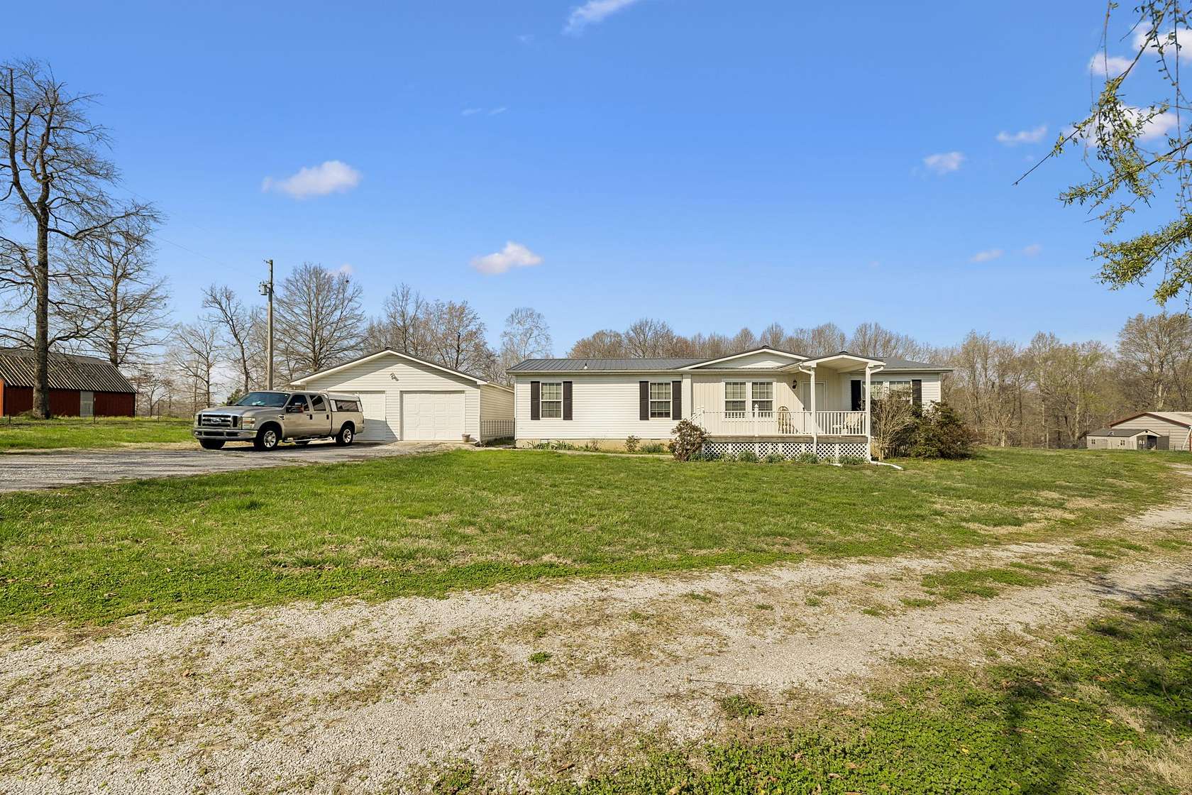 6 Acres of Land with Home for Sale in Sparta, Tennessee