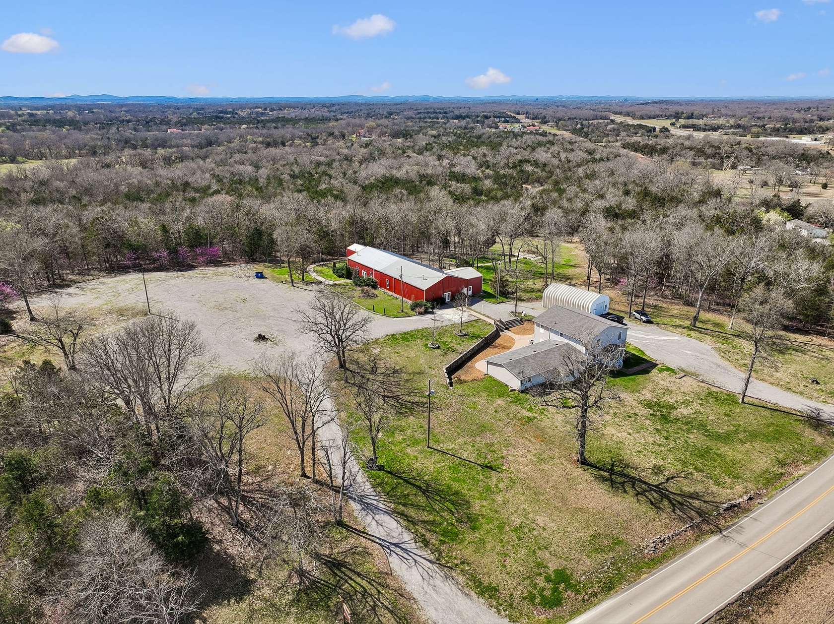 20 Acres of Improved Mixed-Use Land for Sale in Murfreesboro, Tennessee