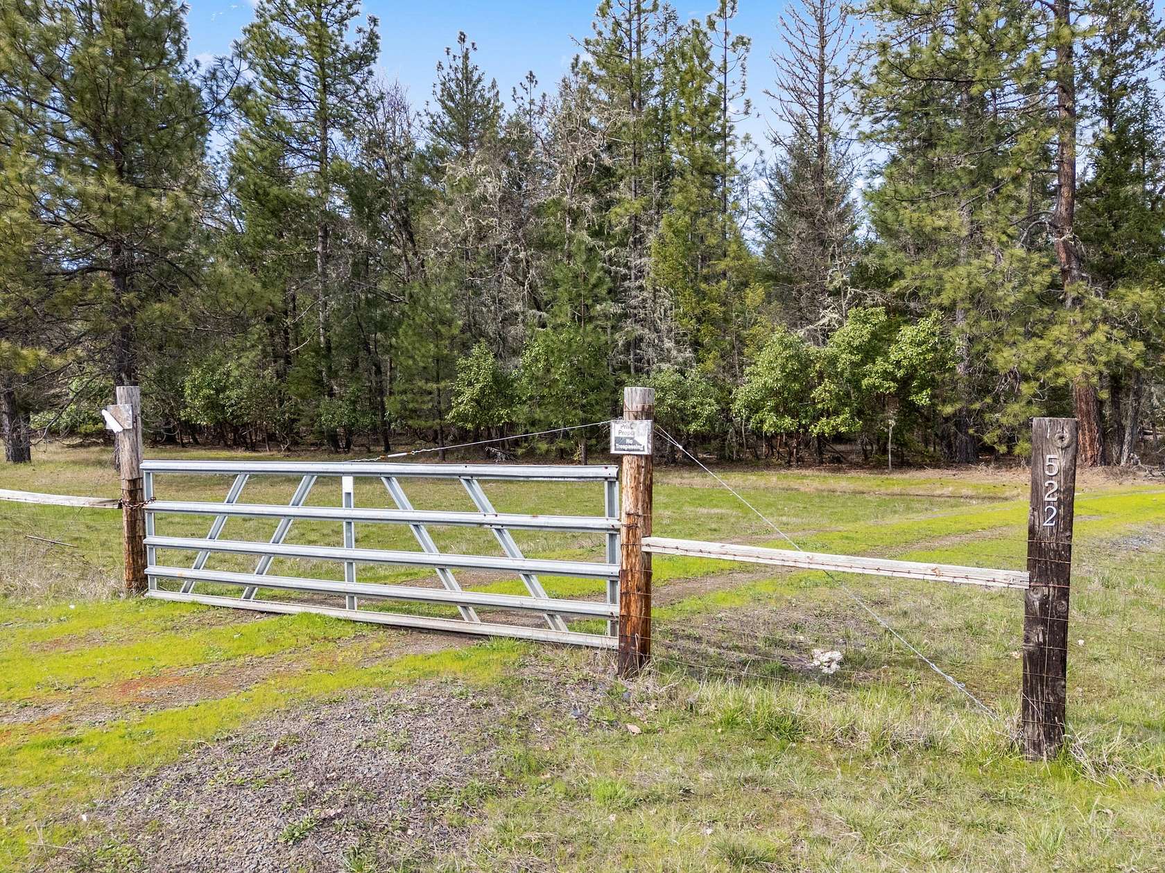 5 Acres of Residential Land for Sale in Cave Junction, Oregon