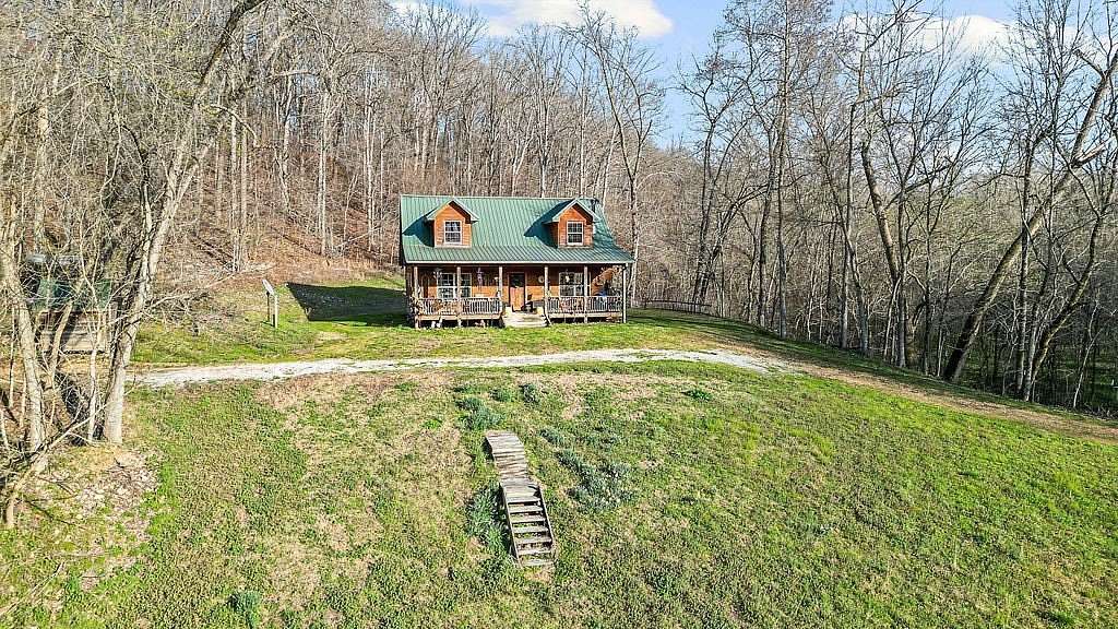 39.6 Acres of Land with Home for Sale in Decatur, Arkansas