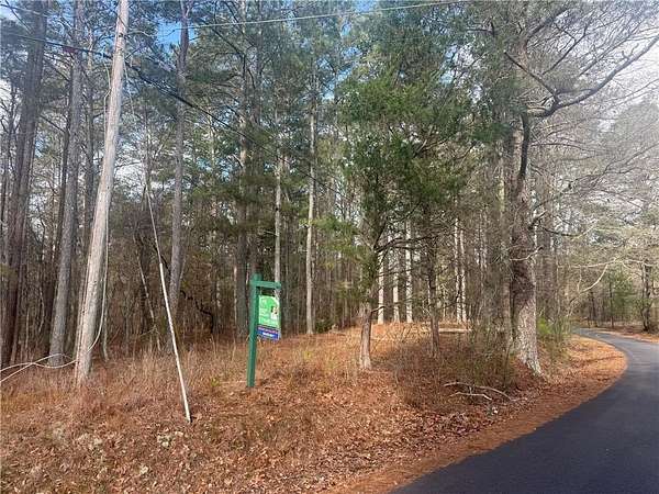 0.75 Acres of Residential Land for Sale in Snellville, Georgia