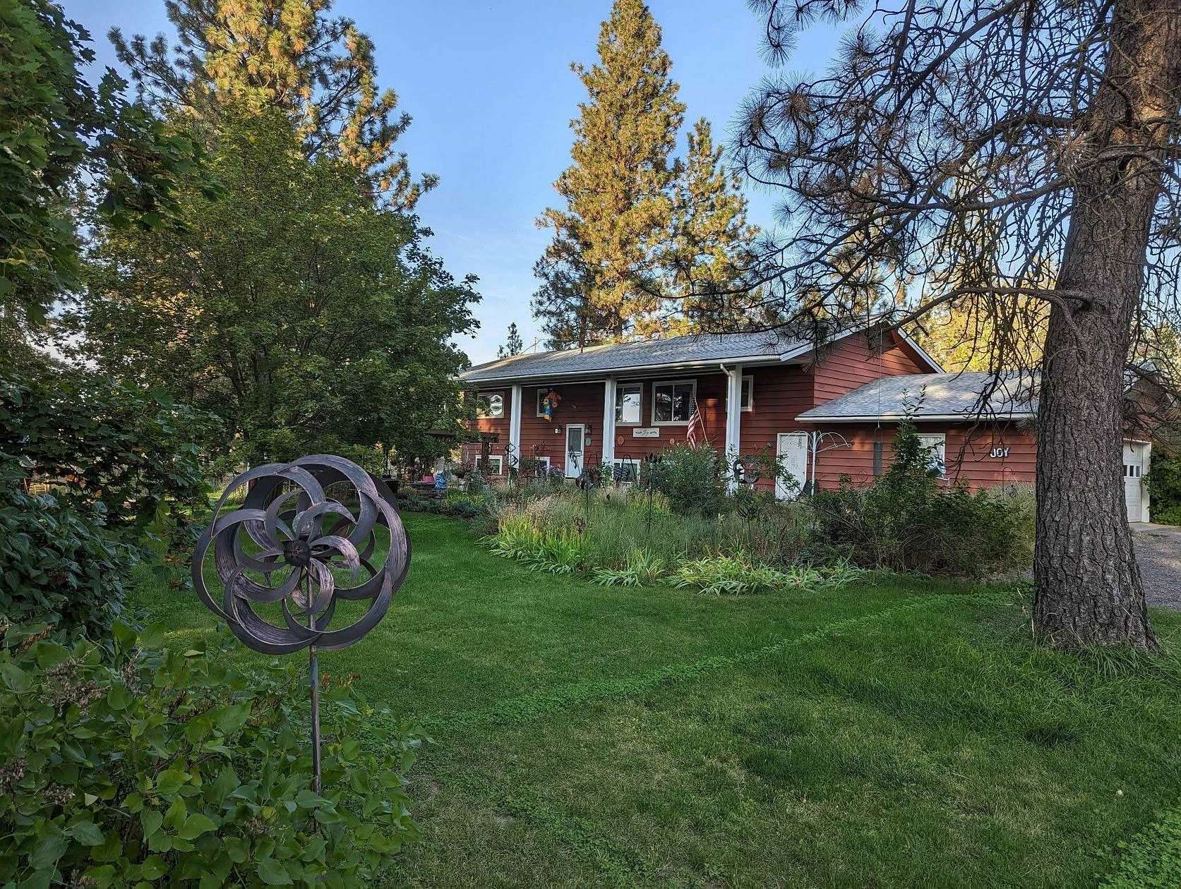 5.64 Acres of Improved Mixed-Use Land for Sale in Medical Lake, Washington