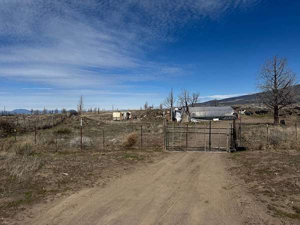 2 Acres of Residential Land for Sale in Montague, California