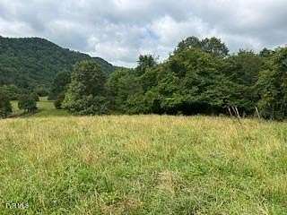 31.5 Acres of Recreational & Residential Land for Sale in Sneedville, Tennessee