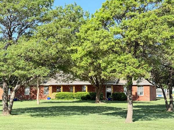 5.3 Acres of Land with Home for Sale in Plainview, Texas