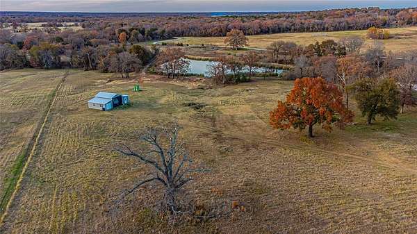 10 Acres of Agricultural Land for Sale in Athens, Texas