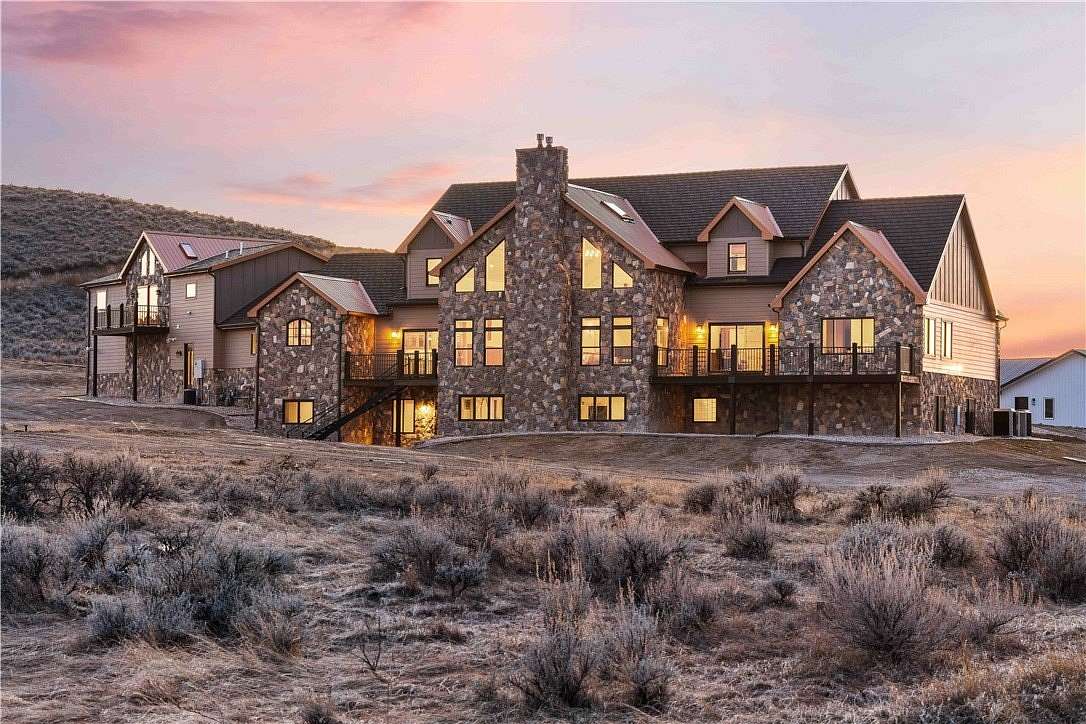 1.57 Acres of Land with Home for Sale in Billings, Montana