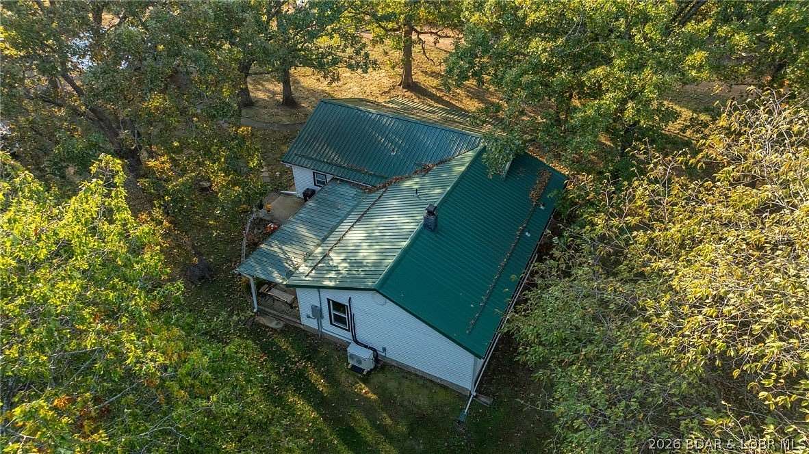 19.4 Acres of Land with Home for Sale in Quincy, Missouri