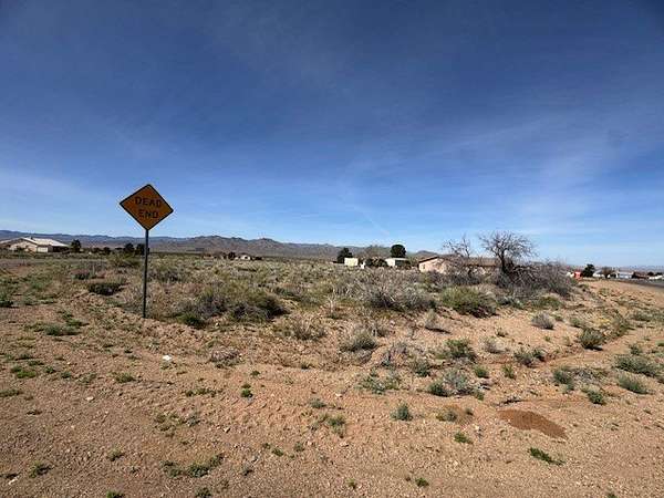 0.25 Acres of Residential Land for Sale in Kingman, Arizona
