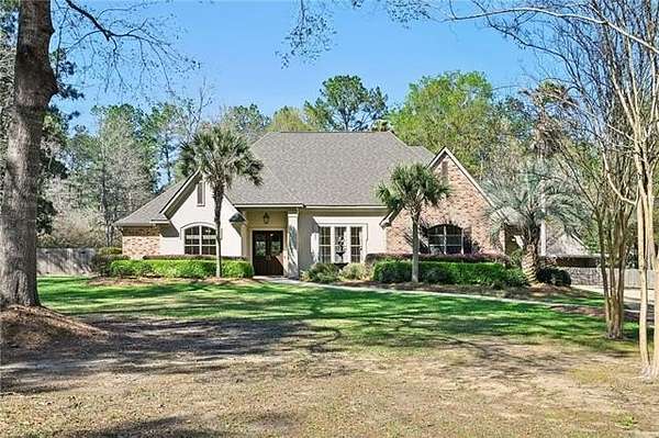 3.36 Acres of Land with Home for Sale in Covington, Louisiana