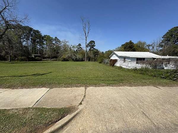 0.14 Acres of Commercial Land for Sale in Thomasville, Georgia