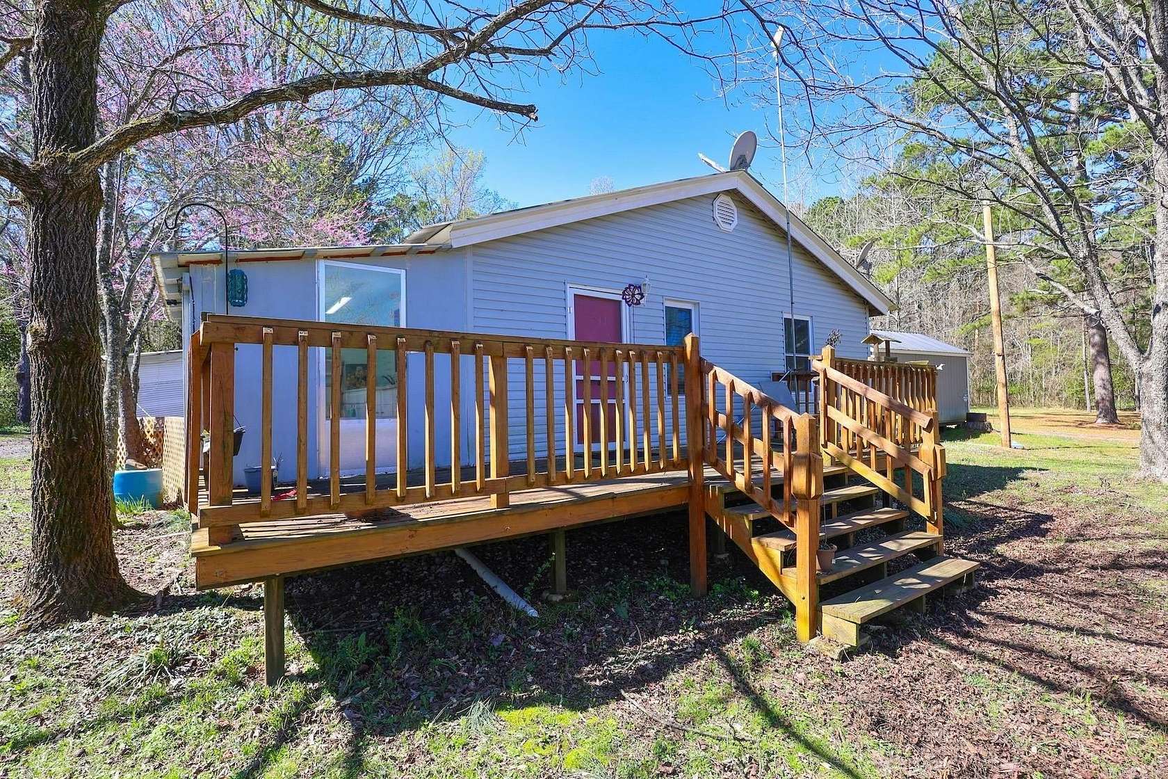 2.29 Acres of Land with Home for Sale in Mena, Arkansas