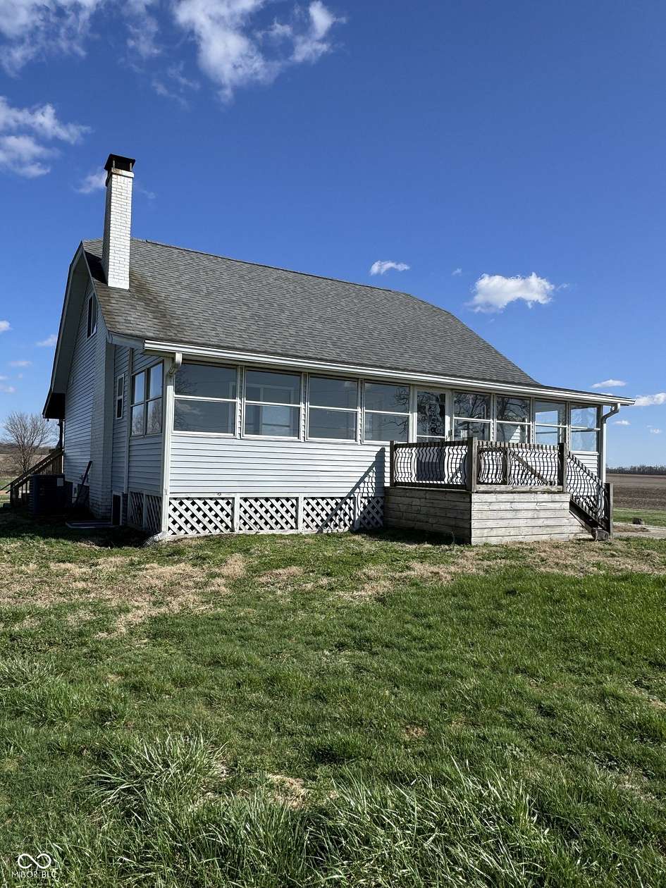 4.7 Acres of Land with Home for Sale in Franklin, Indiana