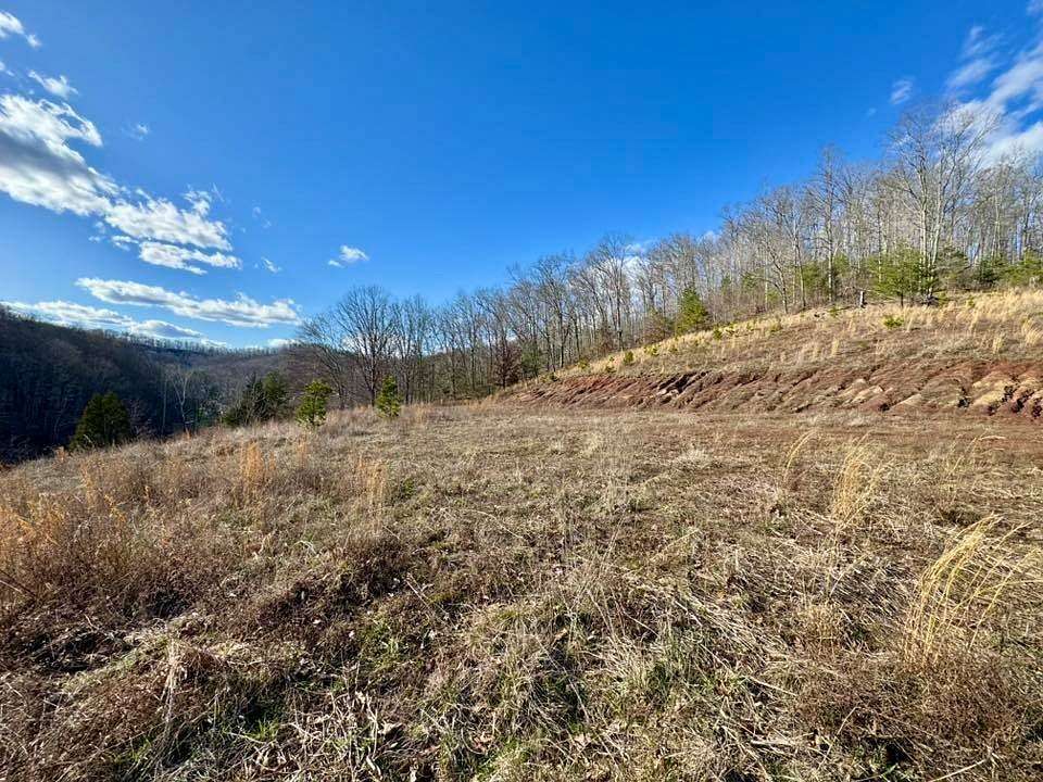 28 Acres of Recreational & Residential Land for Sale in Spencer, West Virginia