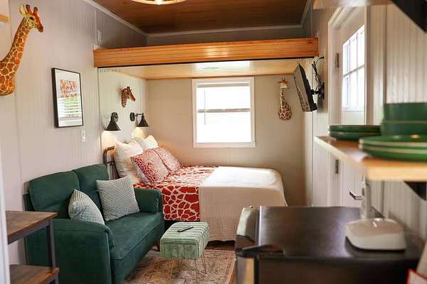 1 Acre of Land with Home for Sale in Williamstown, Kentucky