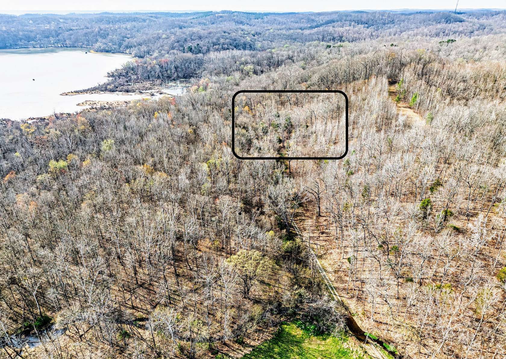 1 Acre of Residential Land for Sale in Stewart, Tennessee