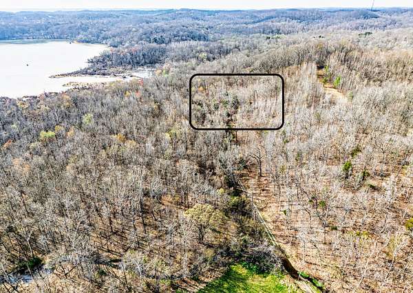 1 Acre of Residential Land for Sale in Stewart, Tennessee
