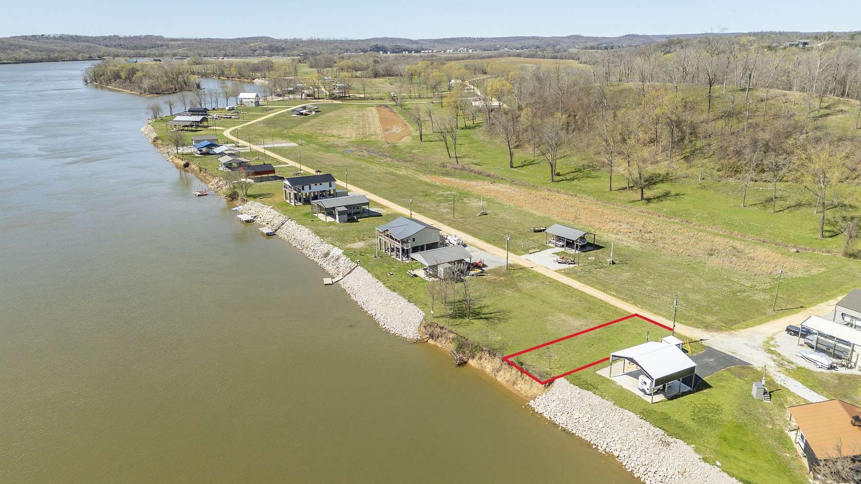 Residential Land for Sale in Clifton, Tennessee