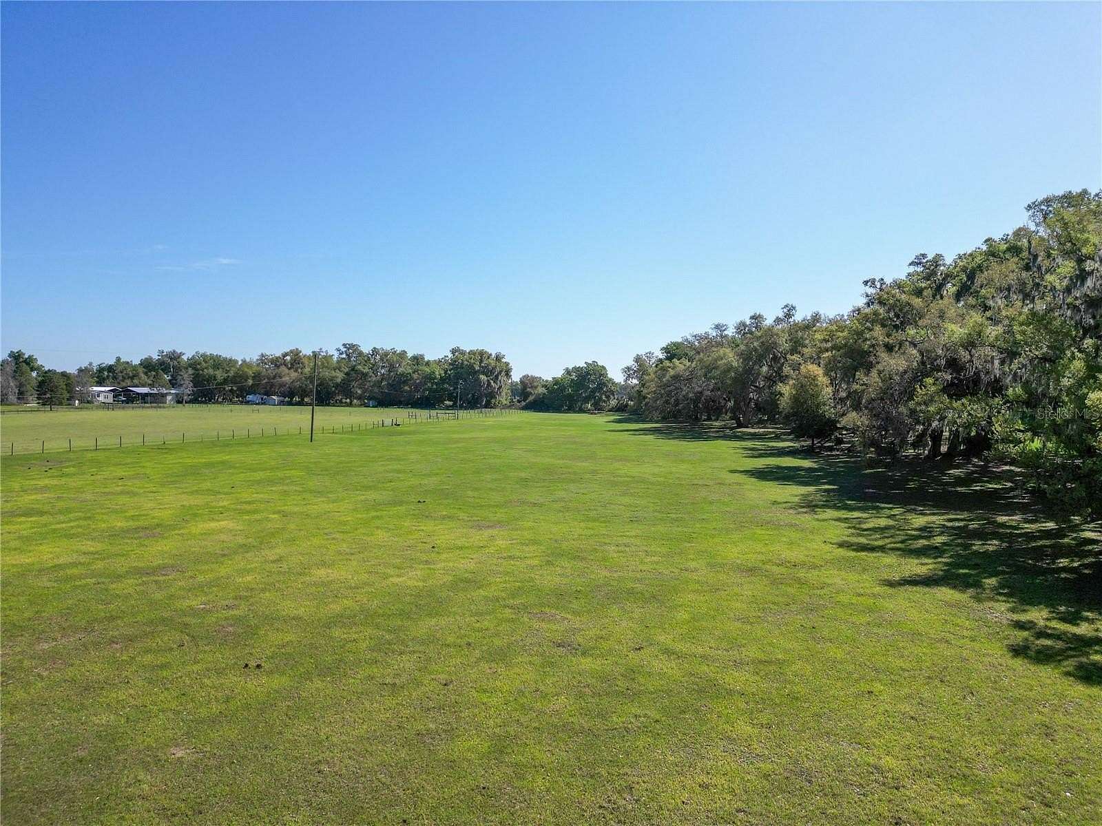 10 Acres of Land for Sale in Webster, Florida