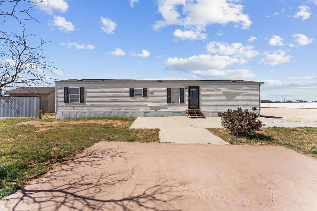 2 Acres of Land with Home for Lease in Midland, Texas