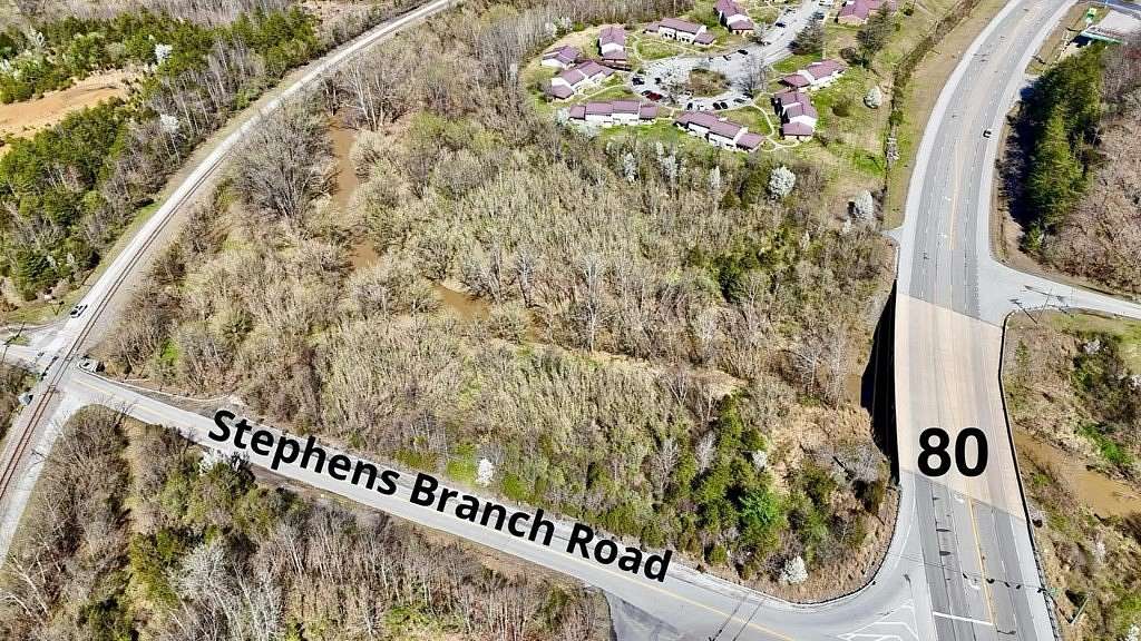 6 Acres of Mixed-Use Land for Sale in Martin, Kentucky