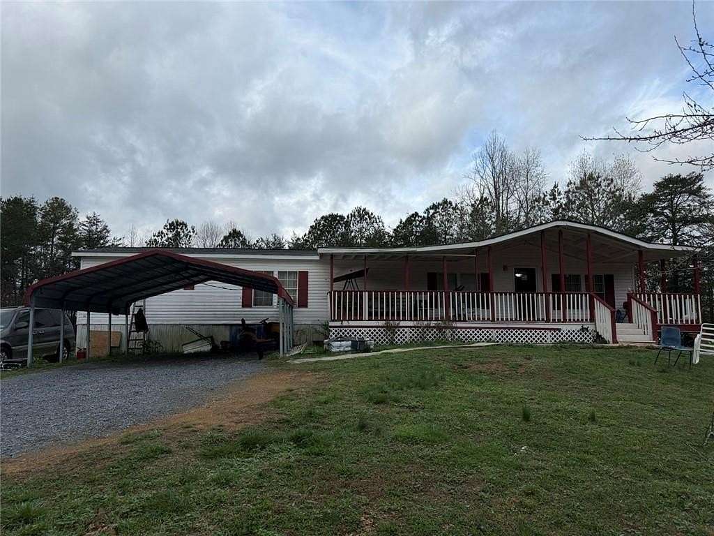 5.8 Acres of Land with Home for Sale in Fairmount, Georgia
