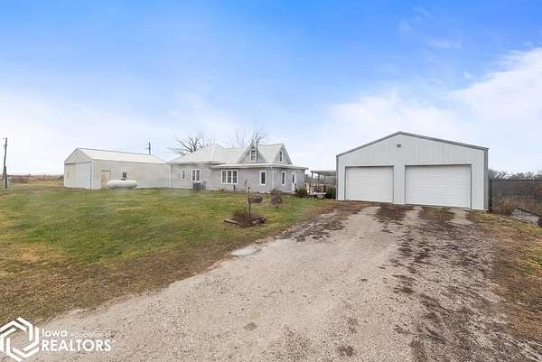 5.6 Acres of Land with Home for Sale in Bloomfield, Iowa