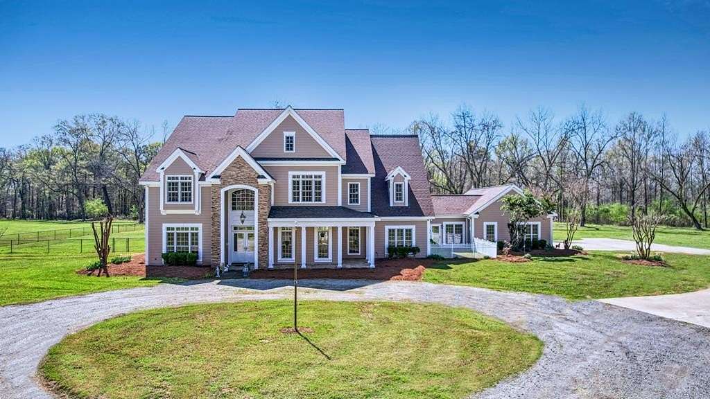 15 Acres of Land with Home for Sale in Smithville, Georgia