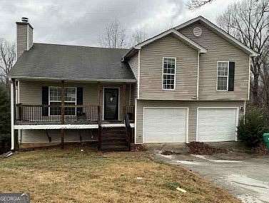 1.86 Acres of Land with Home for Sale in Lula, Georgia