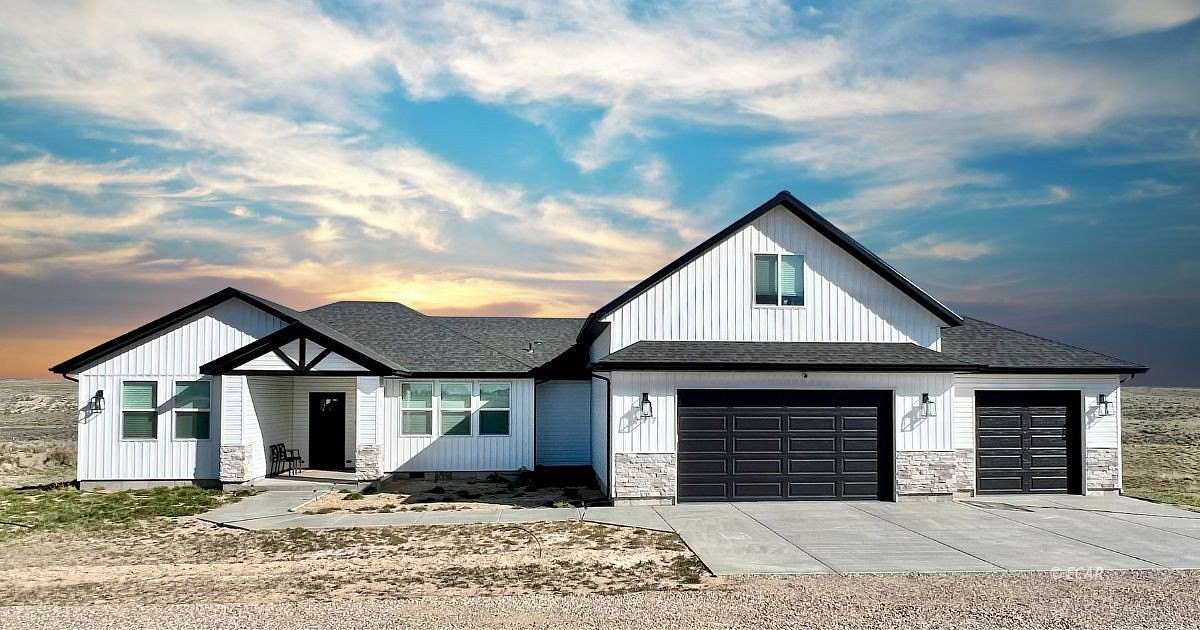 2.17 Acres of Land with Home for Sale in Spring Creek, Nevada