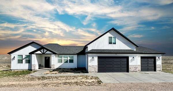 2.17 Acres of Land with Home for Sale in Spring Creek, Nevada