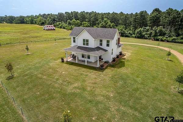 10 Acres of Land with Home for Sale in Frankston, Texas