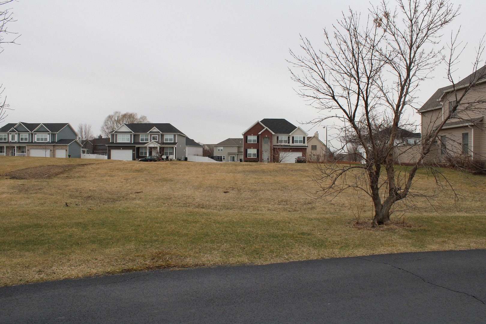 0.27 Acres of Residential Land for Sale in Yorkville, Illinois