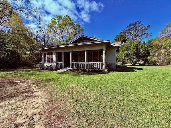 1.5 Acres of Land with Home for Sale in Newton, Texas