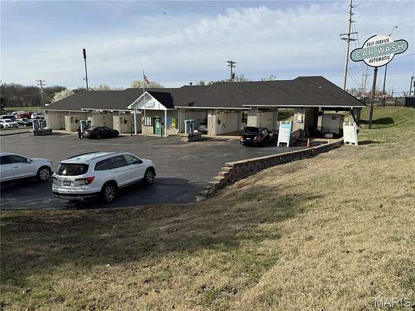 0.92 Acres of Mixed-Use Land for Sale in O'Fallon, Missouri