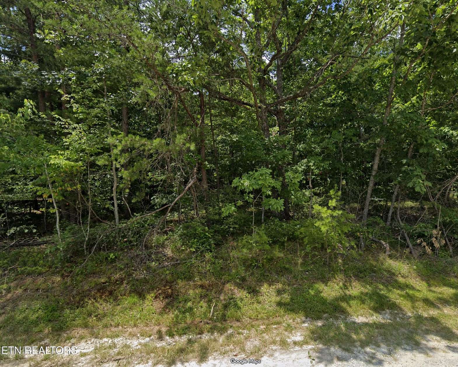 0.25 Acres of Residential Land for Sale in Crossville, Tennessee