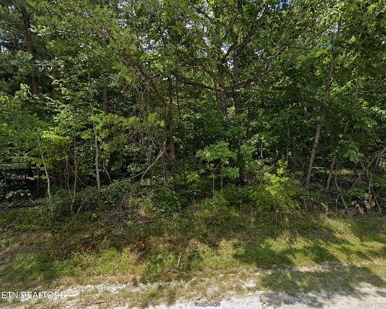 0.25 Acres of Residential Land for Sale in Crossville, Tennessee