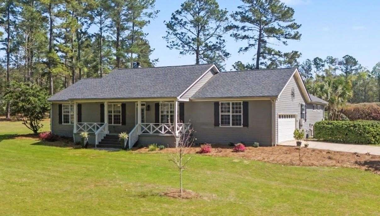 11.3 Acres of Land with Home for Sale in Monticello, Florida