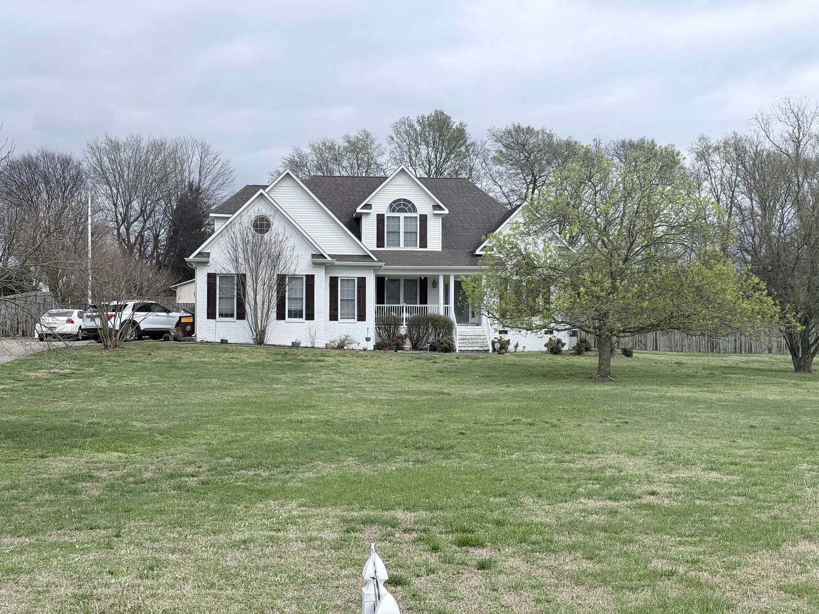 1.7 Acres of Land with Home for Sale in Columbia, Tennessee